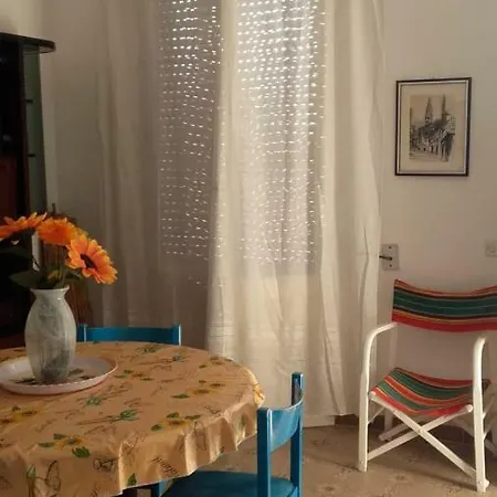 Casa Vacanza 150 Metri Dal Mare * קסלבטה